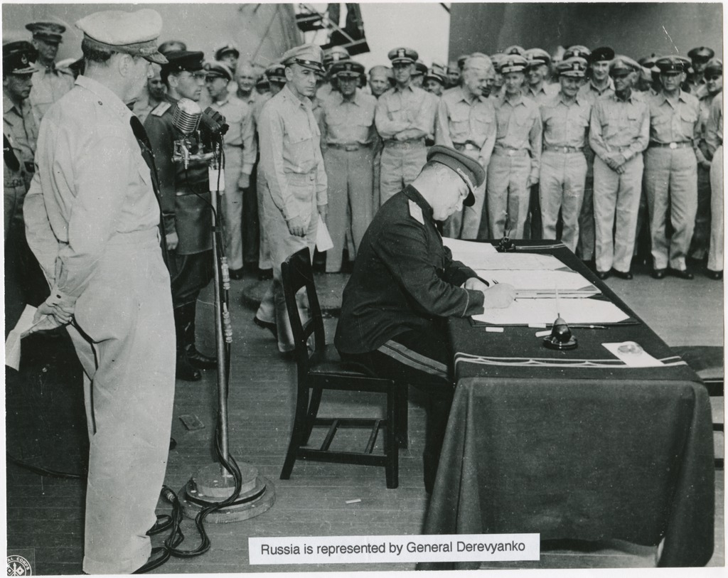 ddr-densho-299-98 — Japanese forces signing the surrender treaty ...